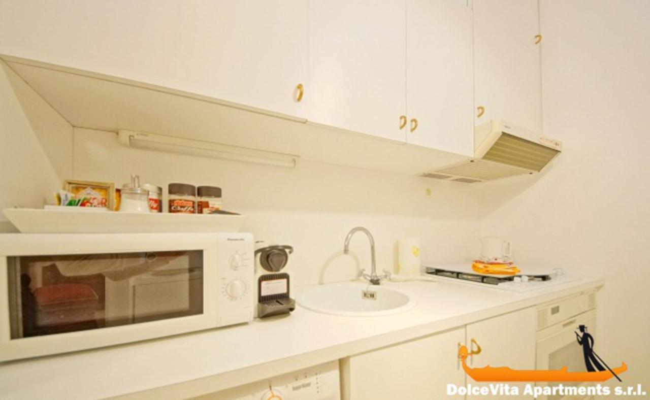 Wellvenice Fenice Apartment Venice