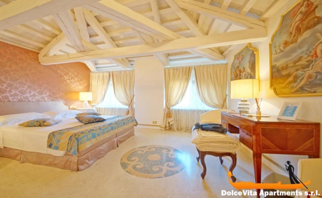 Apartment Wellvenice Fenice Venice