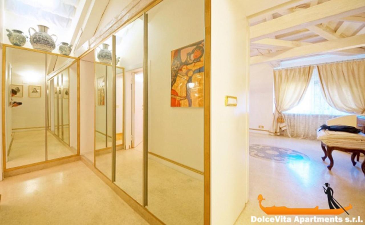 Wellvenice Fenice Apartament *